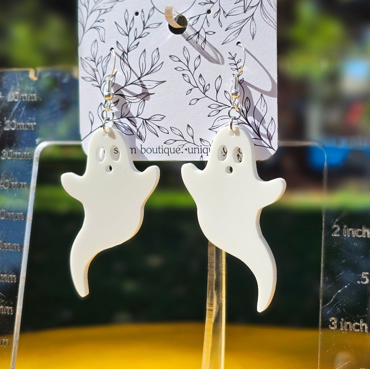 Whispy Ghosties Earrings
